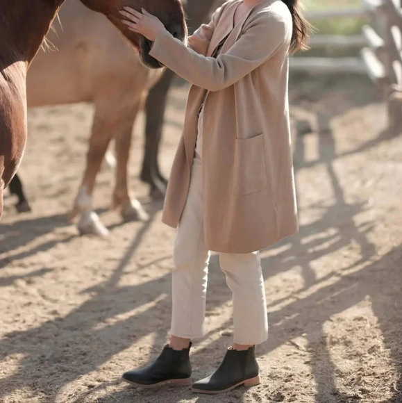 New Nisolo Eva Everyday Chelsea Boots | Fall Boots | Size 6.5 - Picture 3 of 10